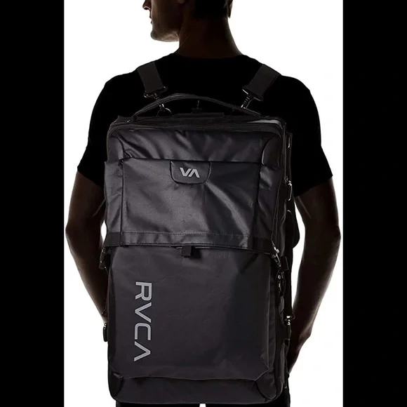 ๐ฅ RVCA ZAK NOYLE CAMERA DUFFLE BAG ๐ฅ - Picture 6 of 14